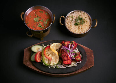 15.  Paneer Tikka /249,- Hjemmelaget ost marinerte i tikka masala. Authentic paneer tikka in all its glory. *Lactose