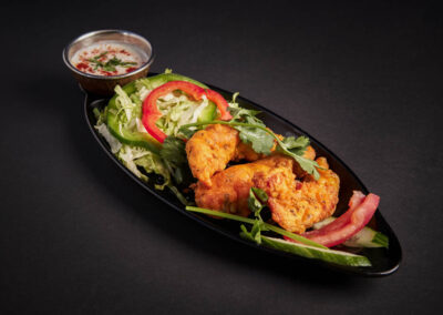 6. Chicken Pokara /99,-  Frityrstekt innbakt kylling i krydret kikkertmel. Chicken flavored with different spices fried in lentils flour